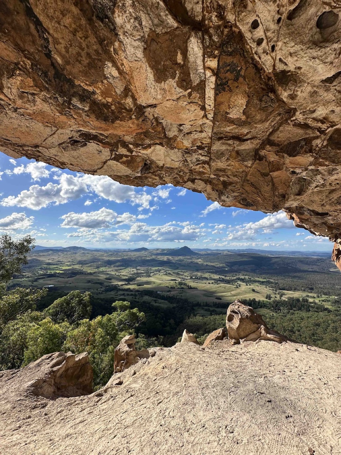 View over the Scenic Rim from Mt Maroon, near Brisbane